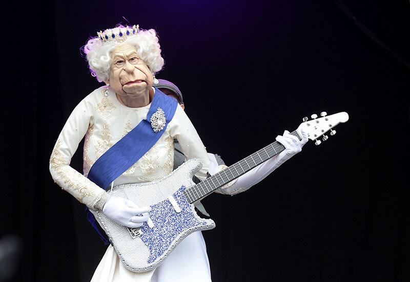 Idiot's Assemble: Spitting Image the Musical